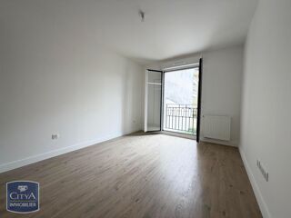  Appartement à louer 3 pièces 62 m²