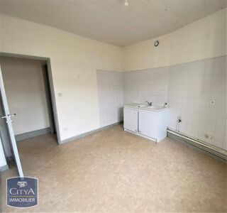  Appartement à louer 3 pièces 89 m²