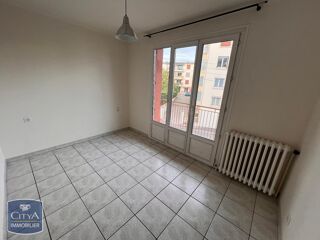  Appartement à louer 2 pièces 45 m²