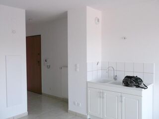  Appartement à louer 2 pièces 45 m²