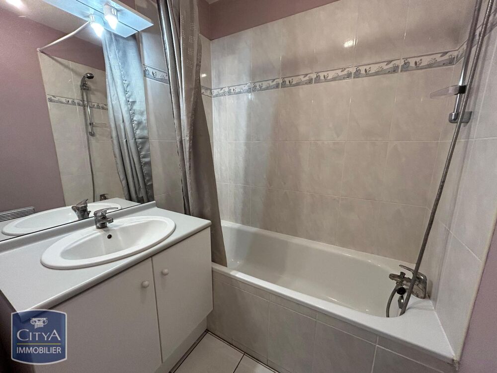location Appartement - 1 pièce(s) - 30 m² Poitiers (86000)