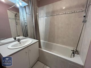  Appartement à louer 1 pièce 30 m²