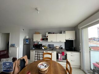  Appartement à louer 2 pièces 42 m²