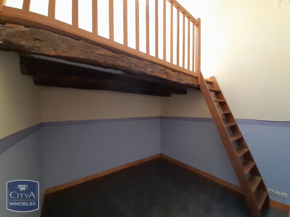 À LOUER : Appartement T3 en duplex situé à Chinon, dans ....