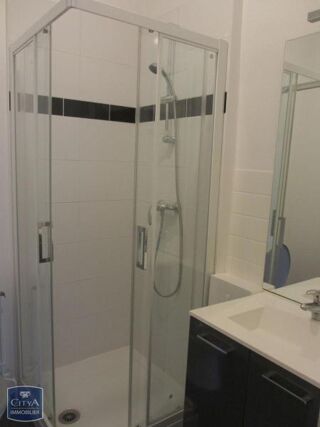  Appartement à louer 2 pièces 36 m²