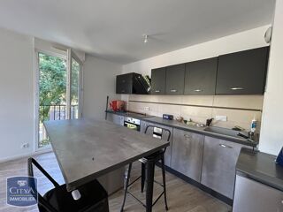  Appartement à louer 3 pièces 60 m²