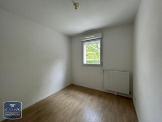  Appartement à louer 3 pièces 65 m²