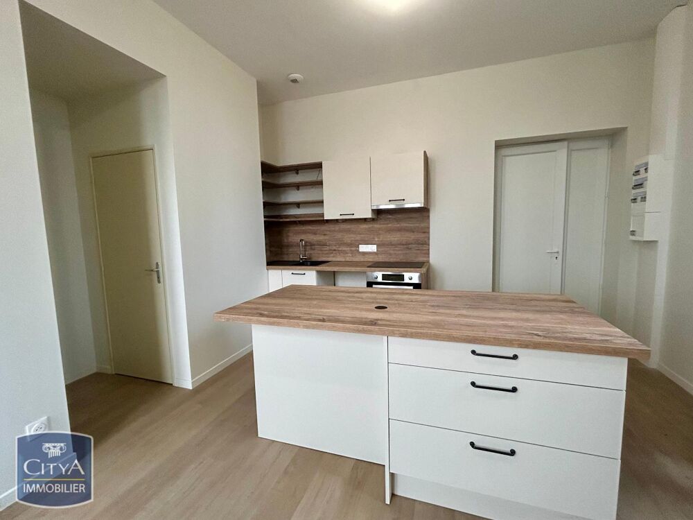 location Appartement - 1 pièce(s) - 36 m² Pouilly-les-Nonains (42155)