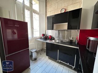  Appartement à louer 1 pièce 26 m²