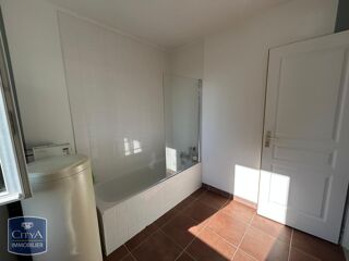  Maison à louer 5 pièces 134 m²