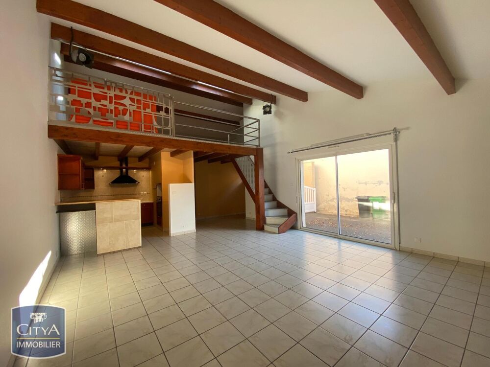 À LOUER : Maison T3 située à Mérignac. Ce bien immobilie....