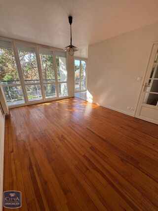  Appartement à louer 3 pièces 59 m²