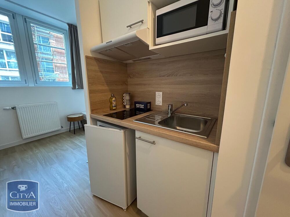 À LOUER : Appartement spacieux et lumineux, idéalement s....