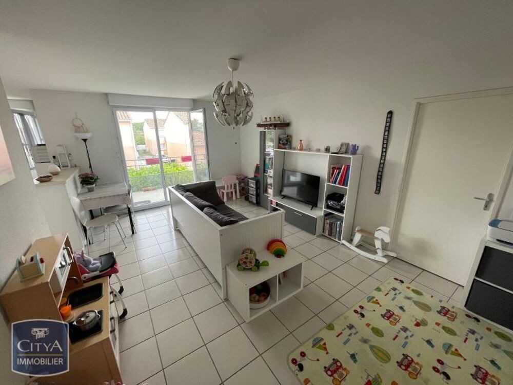 location Appartement - 3 pièce(s) - 58 m² Cazères (31220)
