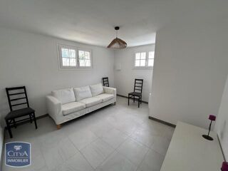  Appartement à louer 4 pièces 70 m²