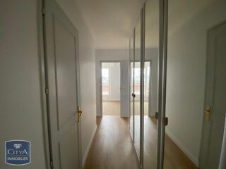 Appartement à louer 5 pièces 128 m² Valenciennes