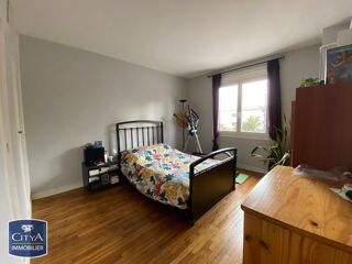  Appartement à louer 3 pièces 64 m²