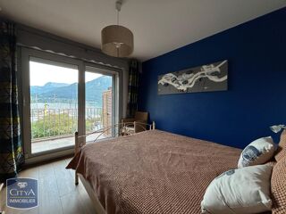  Appartement à louer 2 pièces 45 m²