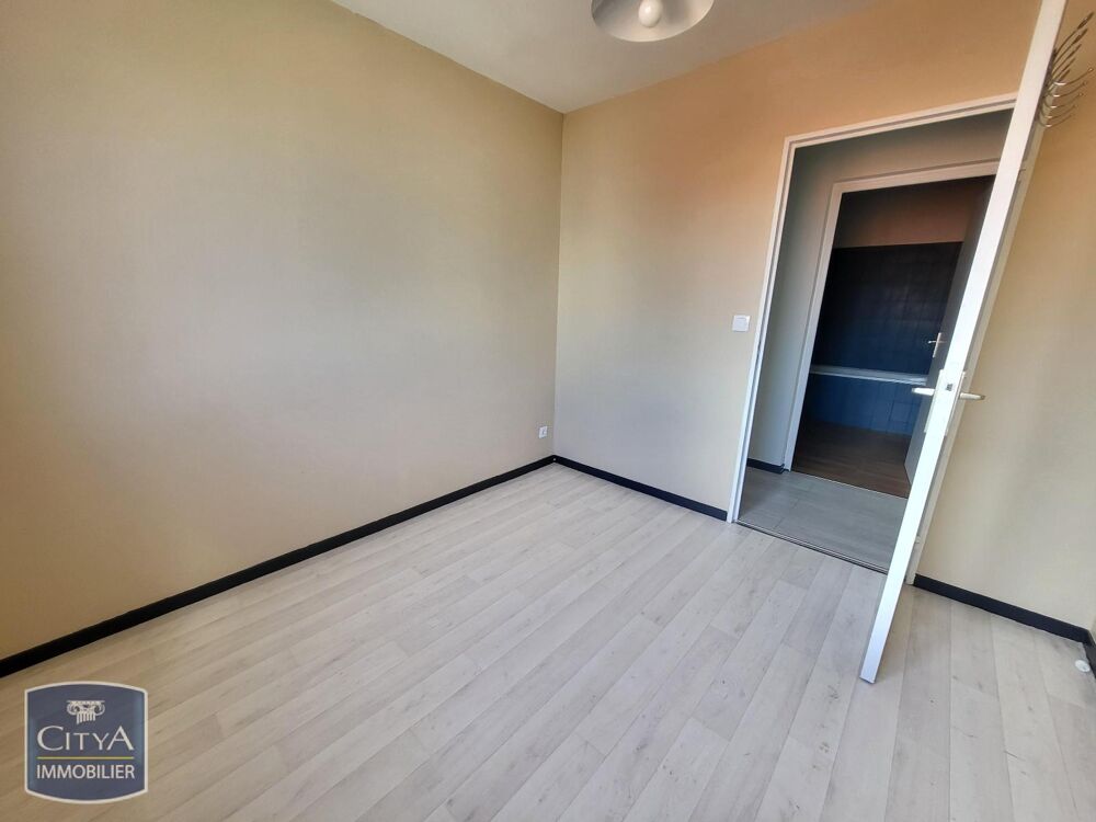 À LOUER : Appartement T3 situé rue Anatole France à Cler....