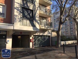  Parking / Garage à louer  Maisons alfort