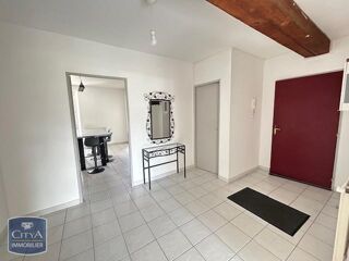  Appartement à louer 4 pièces 123 m²