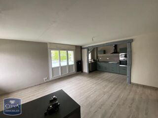  Appartement à louer 3 pièces 61 m²