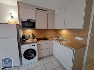  Appartement à louer 3 pièces 55 m²