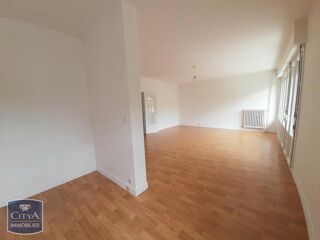 location Appartement - 4 pièce(s) - 100 m² Tours (37100)