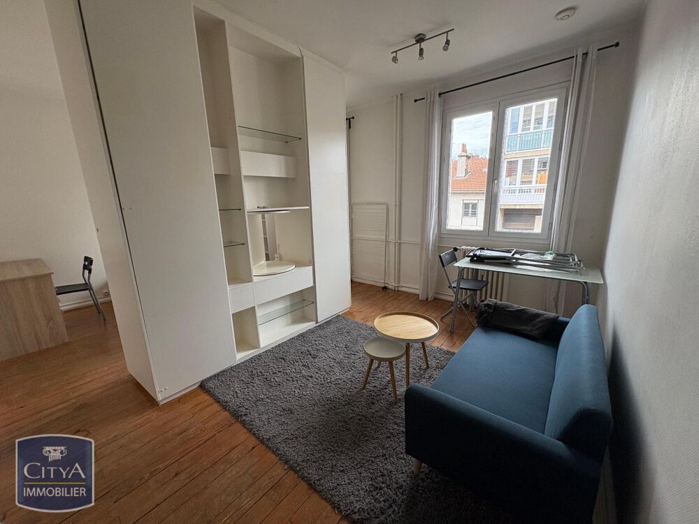 À LOUER : Appartement T2 à Saint-Étienne, situé dans un ....
