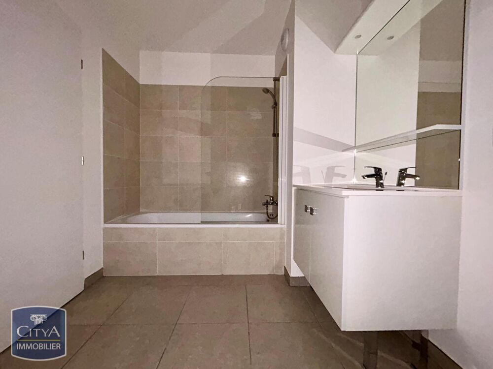 À LOUER : Appartement T3 situé à Limoges, dans le code p....