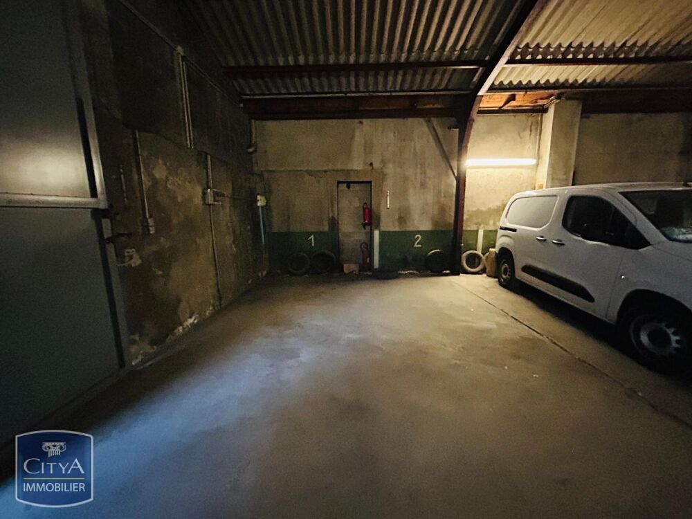 location Parking / Garage Rive-de-Gier (42800)