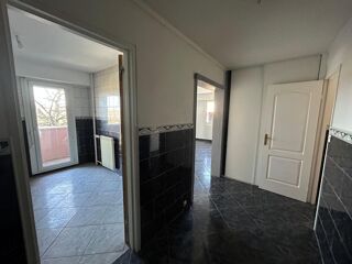  Appartement à louer 3 pièces 67 m²