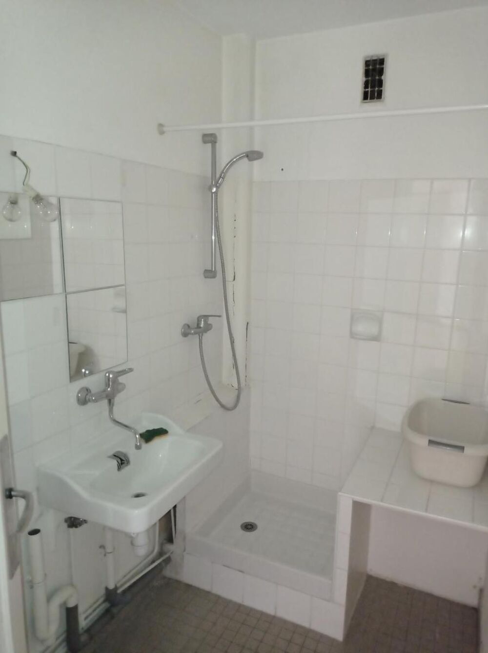 location Appartement - 3 pièce(s) - 67 m² Saint-Étienne (42000)