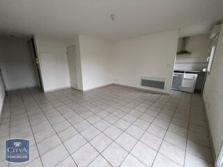  Appartement à louer 2 pièces 46 m²