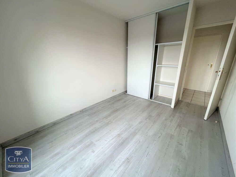location Appartement - 3 pièce(s) - 60 m² Saint-Quentin (02100)