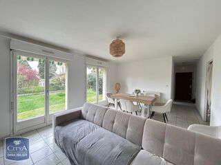  Appartement à louer 3 pièces 71 m²