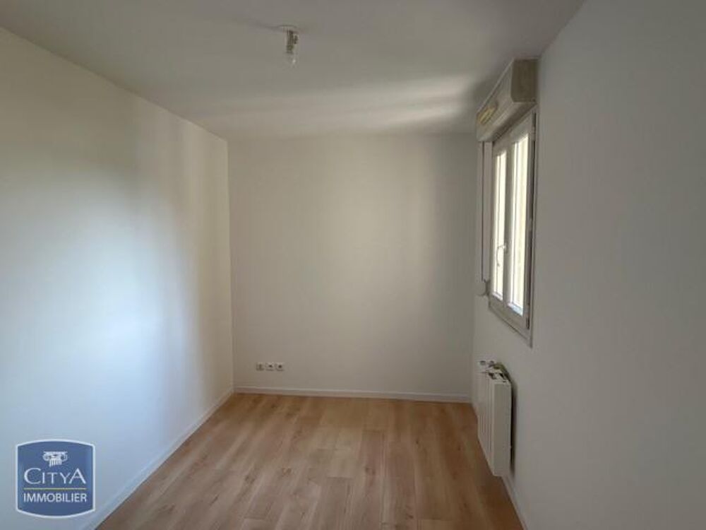 À LOUER : Découvrez ce charmant appartement rénové de ty....