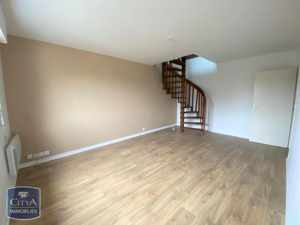 À LOUER : Appartement T3 situé à Tours, dans le quartier....