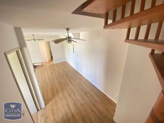  Appartement à louer 3 pièces 