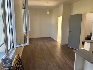  Appartement à louer 2 pièces 37 m²