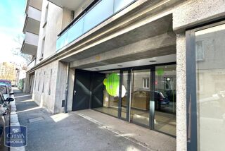  Appartement à louer 3 pièces 57 m²