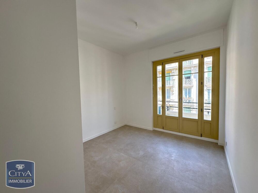 À LOUER : Appartement meublé dans le quartier prisé du C....