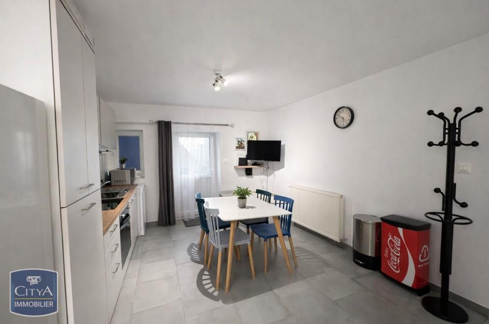 location Maison - 3 pièce(s) - 54 m² Beaumont-en-Véron (37420)