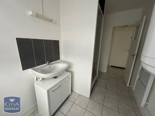  Appartement à louer 2 pièces 48 m²