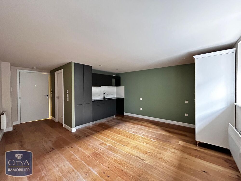 EXCLUSIVITÉ - T1 ENTIEREMENT RENOVE En location : Citya ....