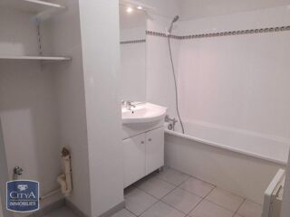  Maison à louer 3 pièces 72 m²