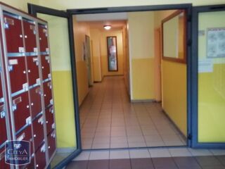  Appartement à louer 1 pièce 48 m²