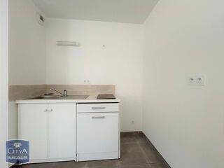  Appartement à louer 2 pièces 33 m²