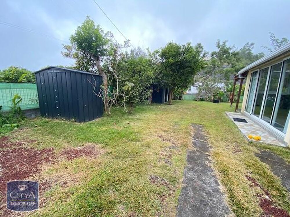 location Maison - 4 pièce(s) - 90 m² Salazie (97433)