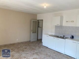  Appartement à louer 1 pièce 35 m²